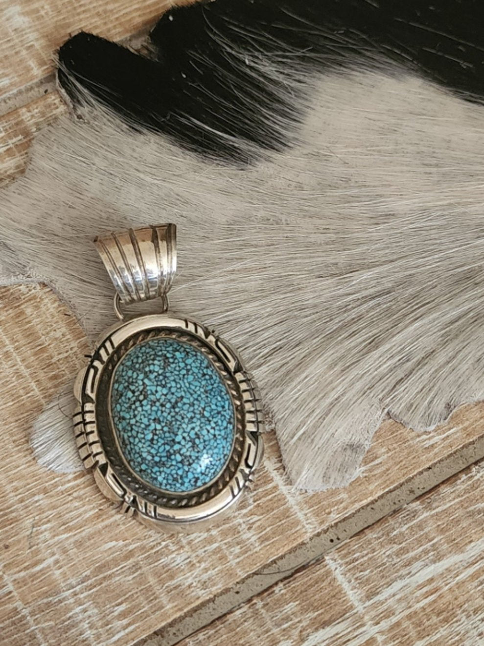ROBERT SHAKEY KINGMAN WEB TURQUOISE PENDANT