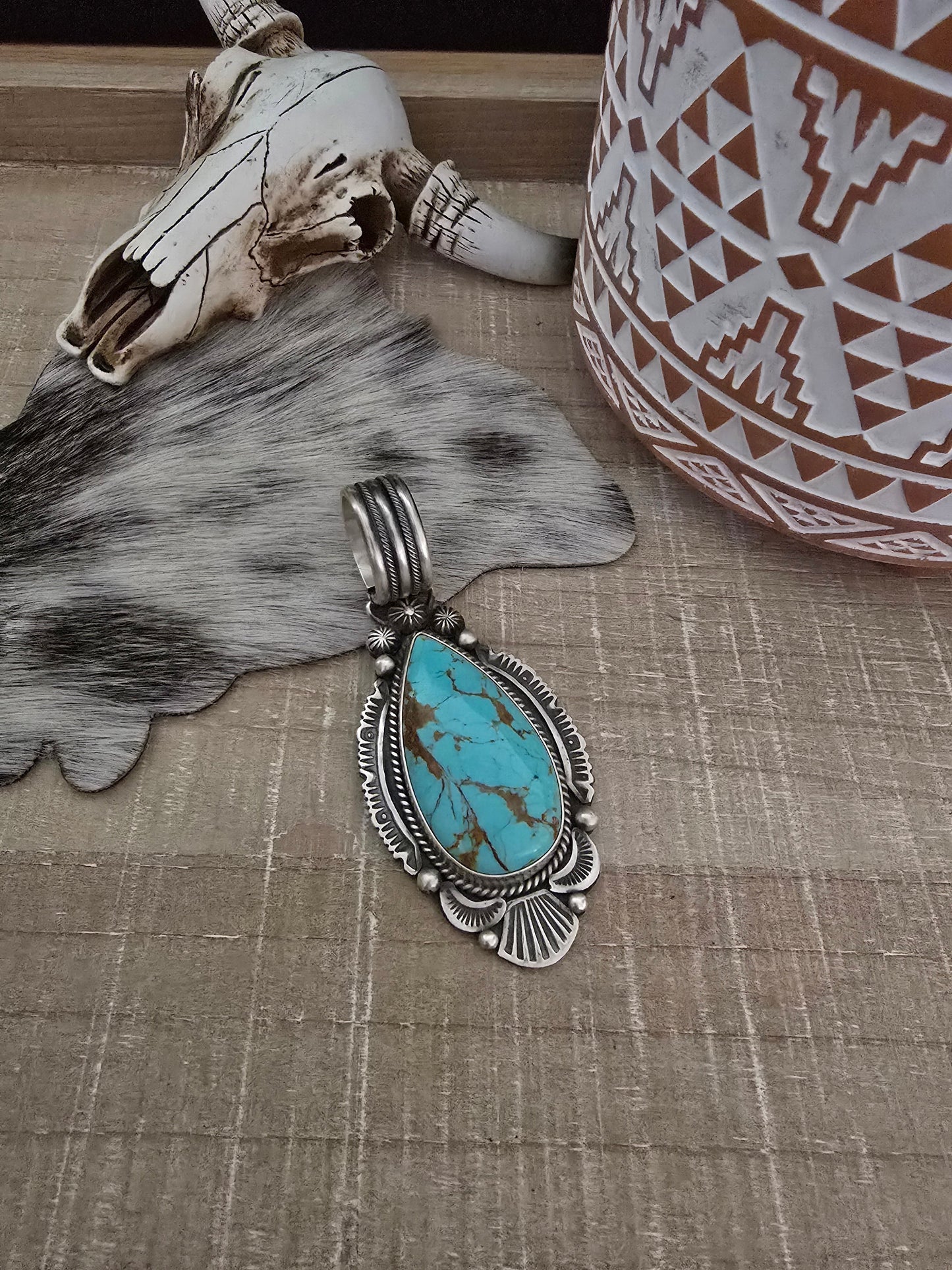 MIKE CALADITO KINGMAN TURQUOISE PENDANT