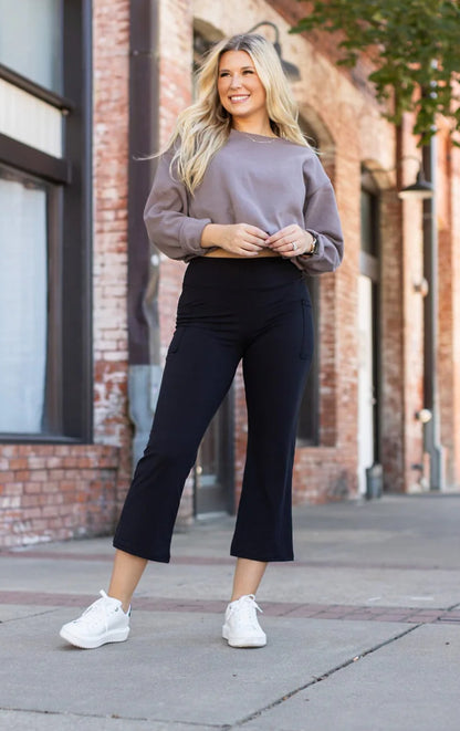 The Delilah - Kick Flare Leggings with Pockets