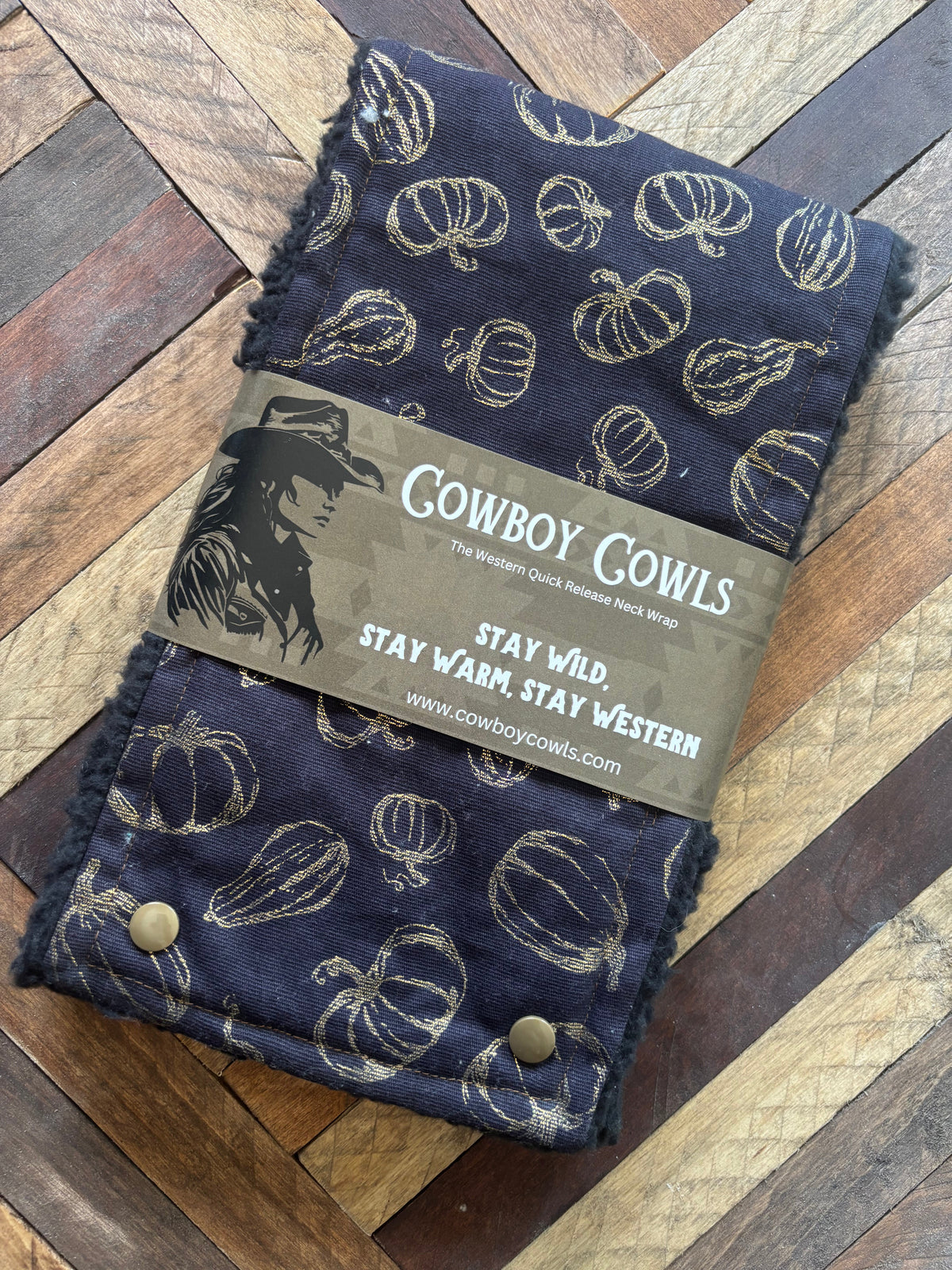 Binx Cowboy Cowl