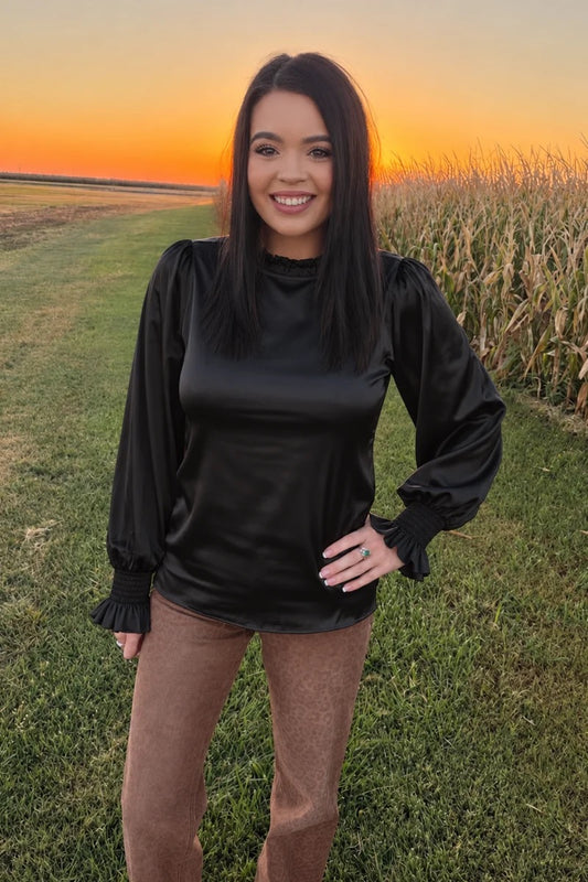 SUNDAY AT THE RANCH TOP - Black