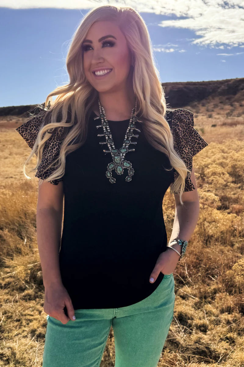 ENDLESS CHARM TOP