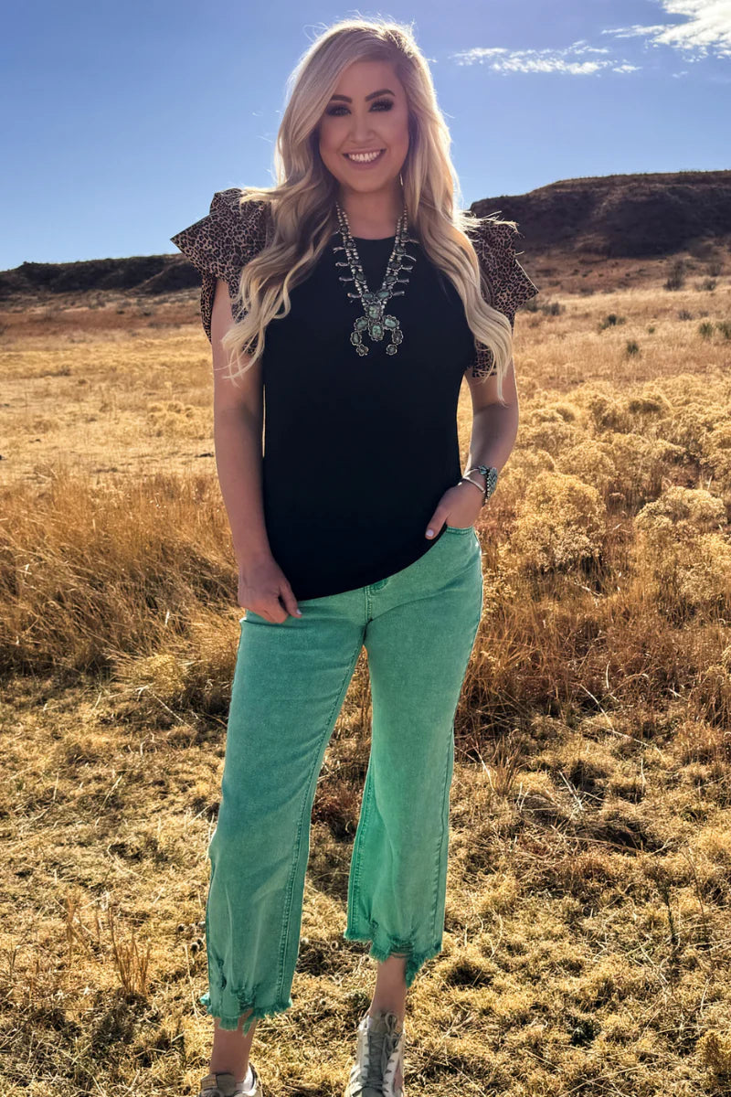 ENDLESS CHARM TOP