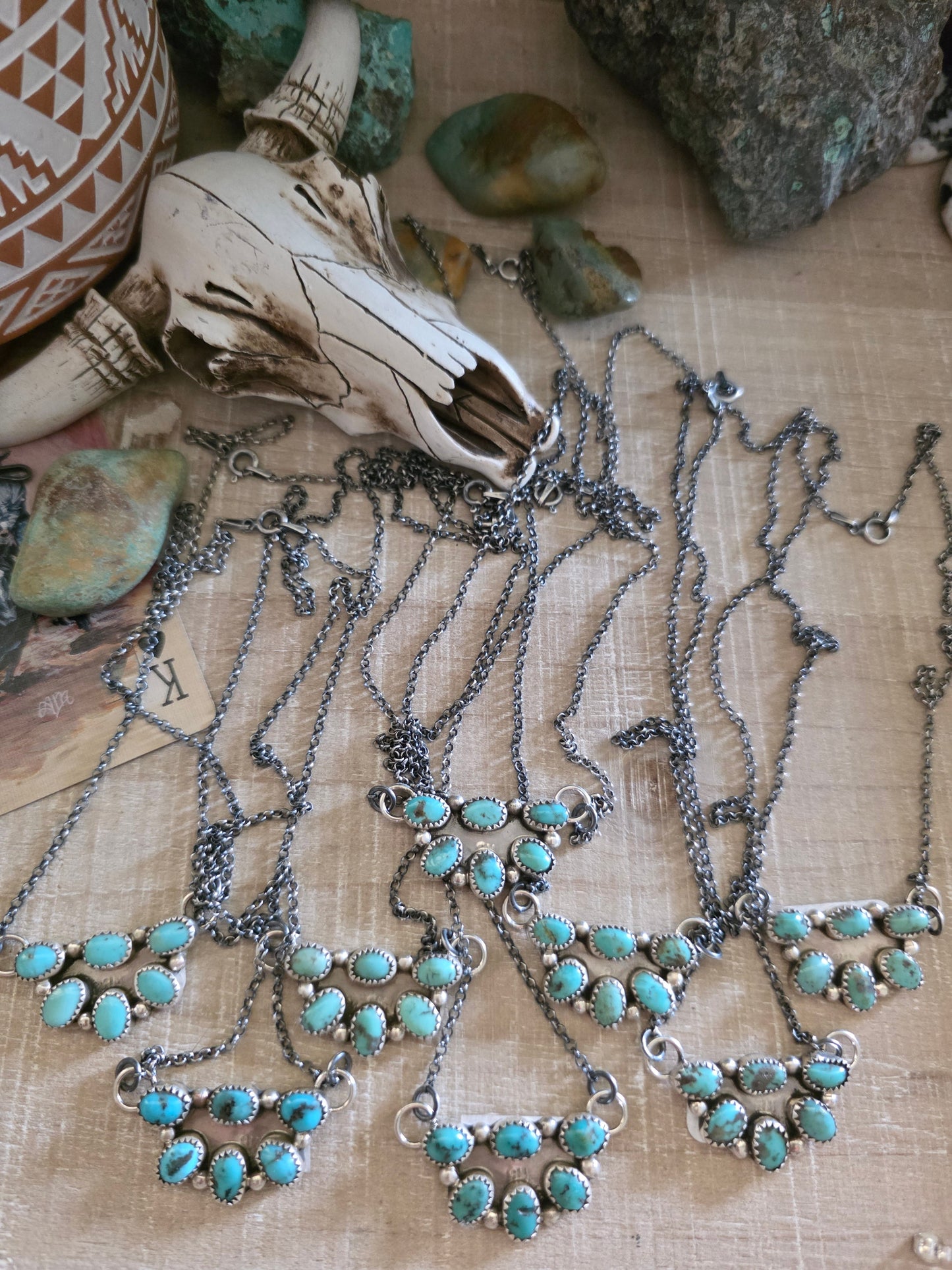 MAXINE RAMIREZ KINGMAN TURQUOISE LITTLE CLUSTER NECKLACE