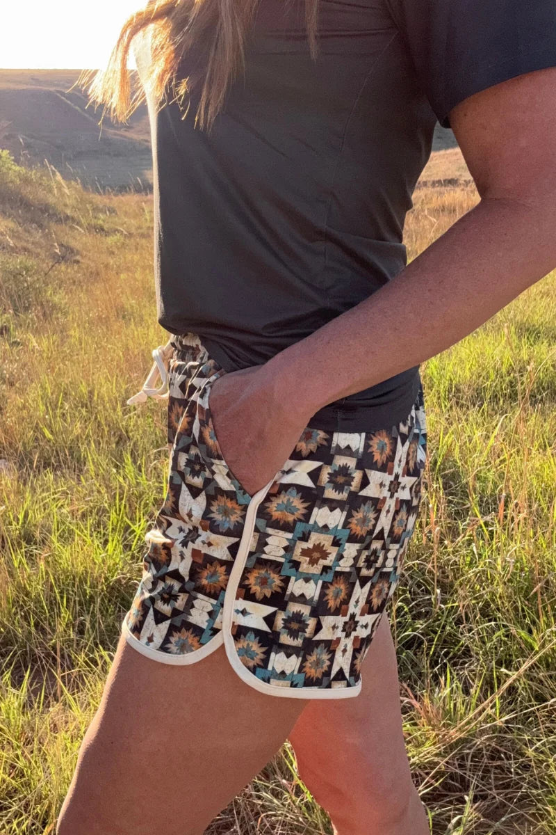 GOLDEN MESA SHORTS